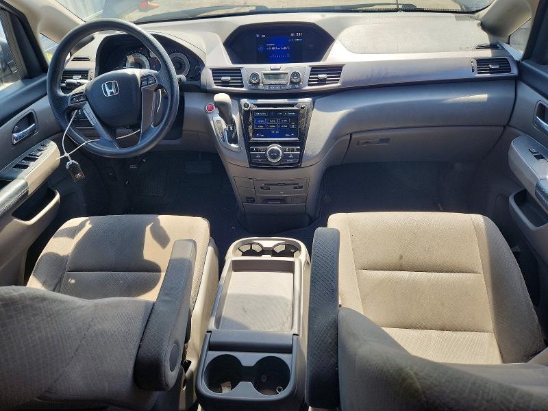 2016 HONDA ODYSSEY SE — Фото 8 из 13
