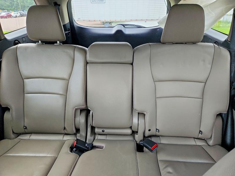 2016 HONDA PILOT TOURING — Фото 10 из 13