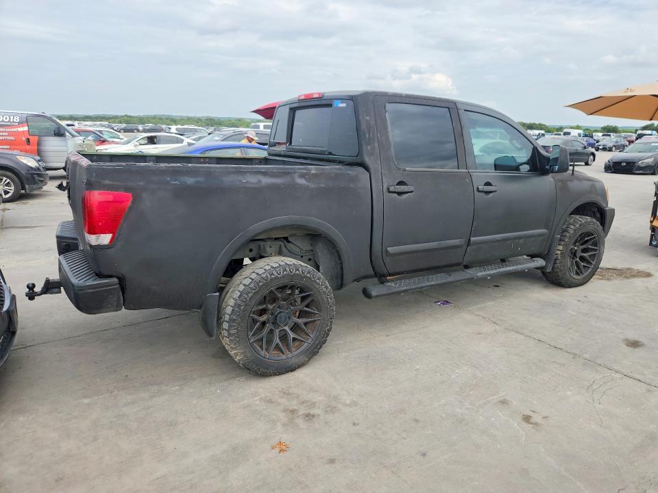 2012 NISSAN TITAN SV — Фото 3 из 12
