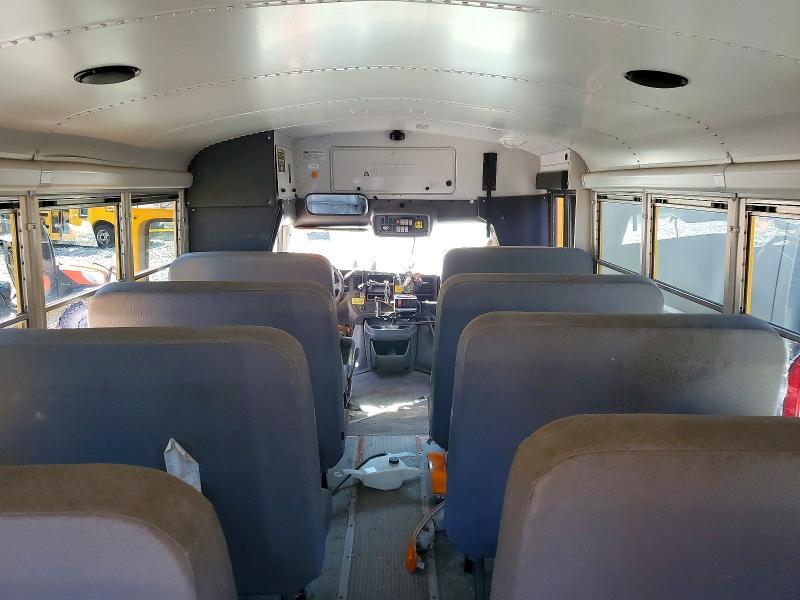 2012 THOMAS MINOTOUR G3500 - SCHOOL BUS — Фото 5 из 10