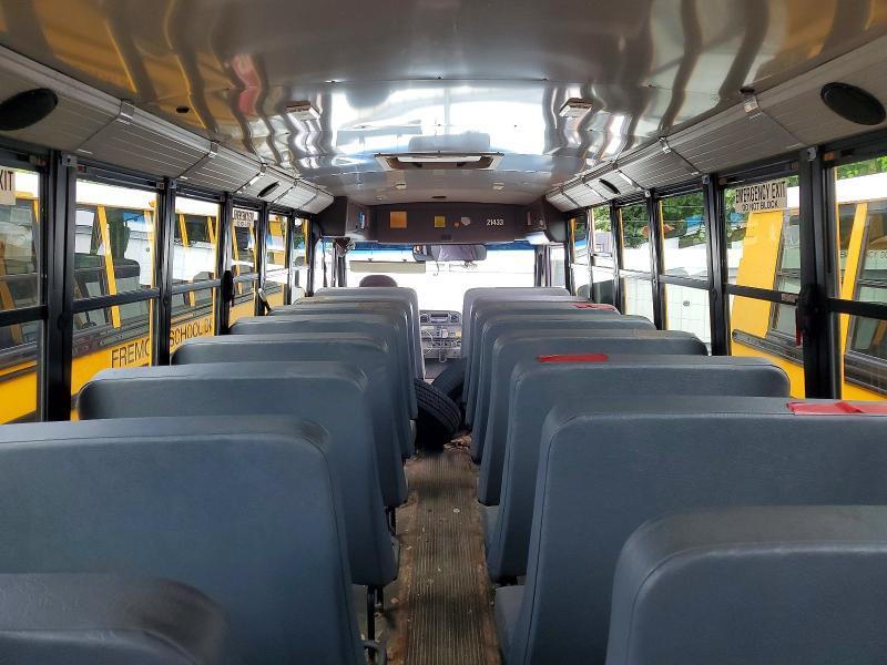 2012 THOMAS SAF-T-LINER C2 - SCHOOL BUS — Фото 5 из 10