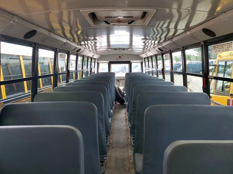 2012 THOMAS SAF-T-LINER C2 - SCHOOL BUS — Фото 6 из 10