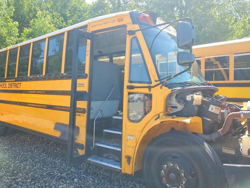 2012 THOMAS SAF-T-LINER C2 - SCHOOL BUS — Фото 9 из 10