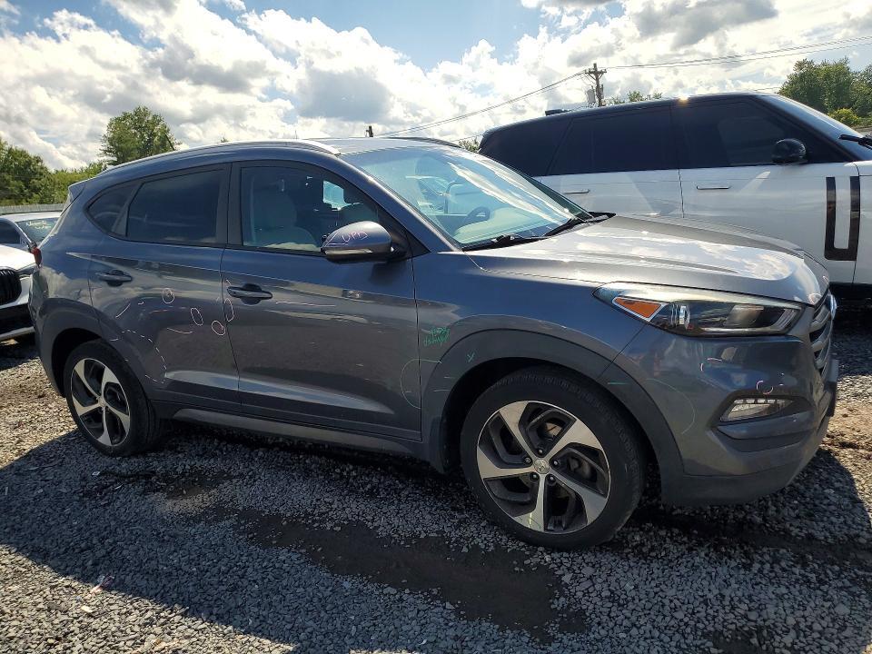 KM8J3CA29GU248811 2016 HYUNDAI TUCSON photo no. 4