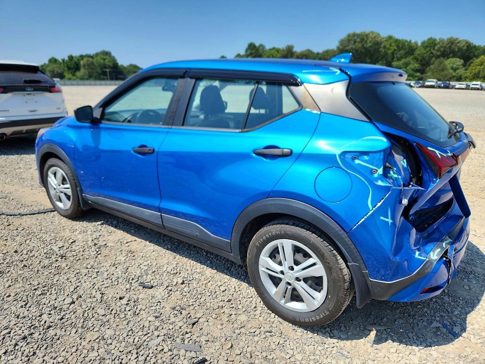 2021 NISSAN KICKS S — Фото 2 из 12