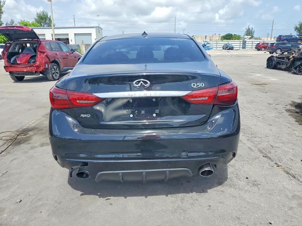 2016 INFINITI Q50 3.0T PREMIUM — Фото 6 из 12
