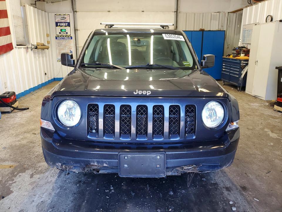 2016 JEEP PATRIOT LATITUDE — Фото 5 из 13