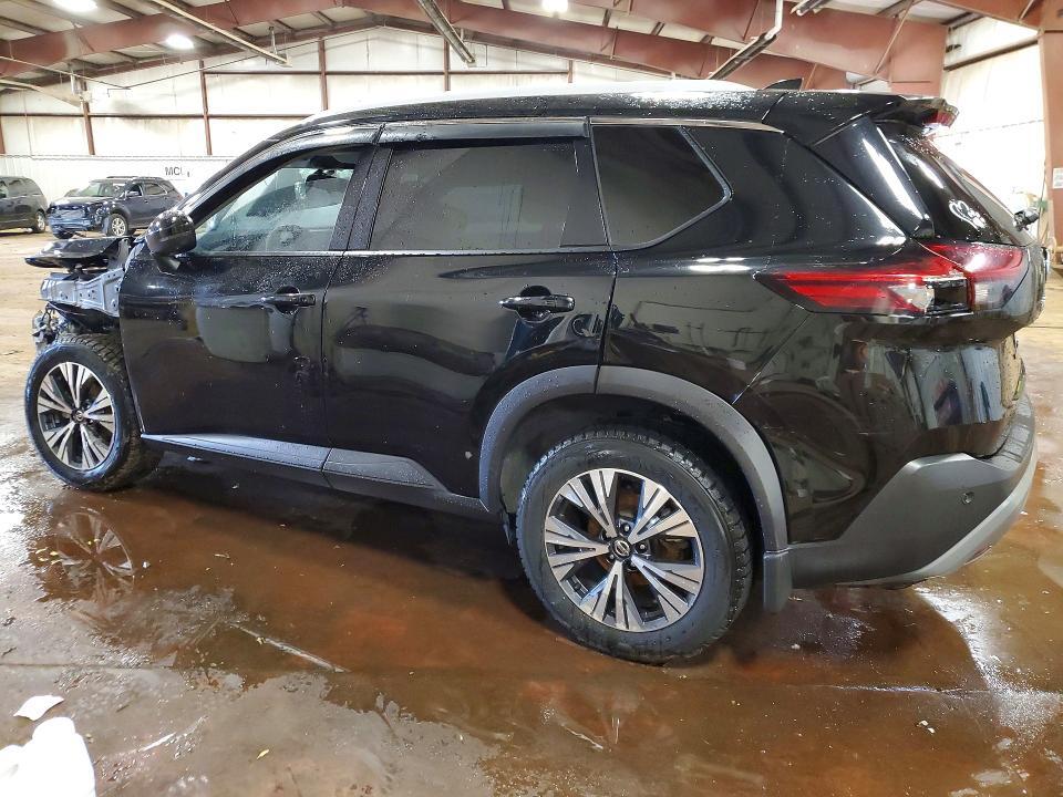 5N1AT3BB0MC838024 2021 NISSAN ROGUE photo no. 2