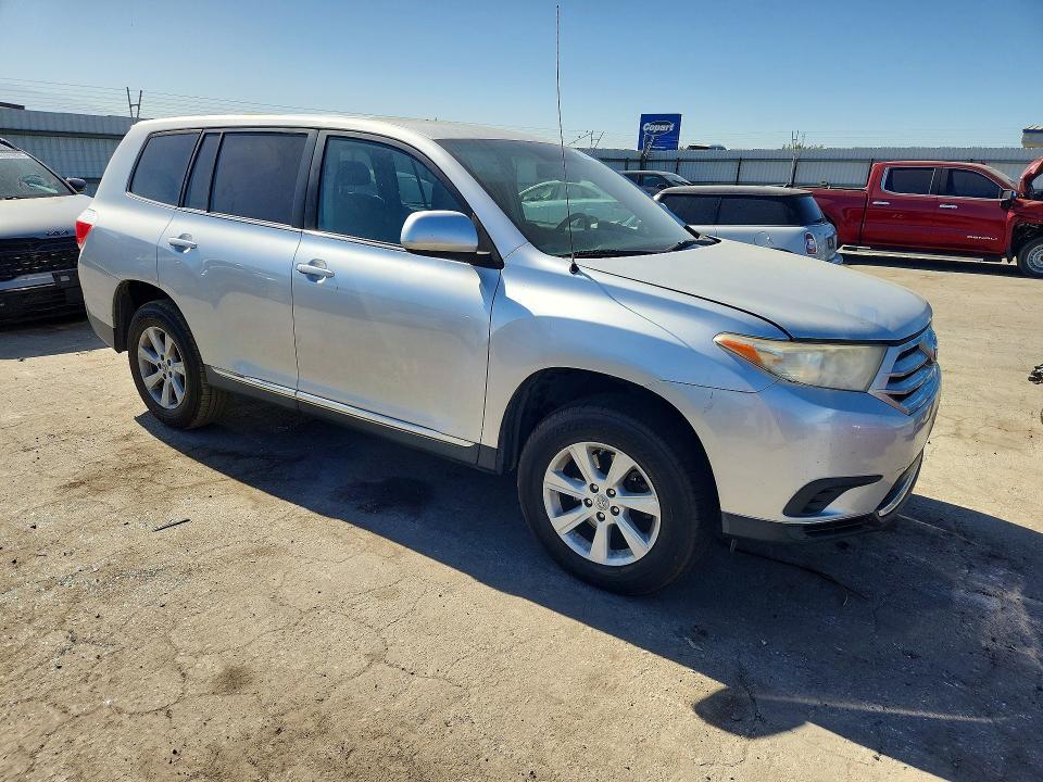 5TDZA3EH8CS018834 2012 TOYOTA HIGHLANDER photo no. 4