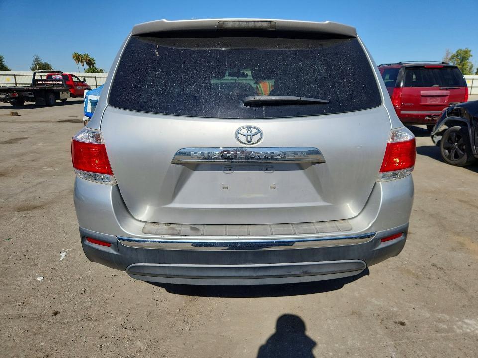 5TDZA3EH8CS018834 2012 TOYOTA HIGHLANDER photo no. 6