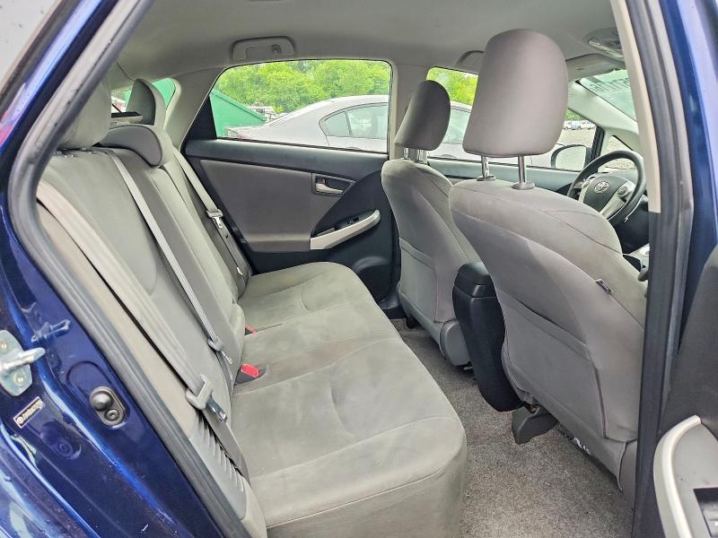 2012 TOYOTA PRIUS THREE — Фото 10 из 12