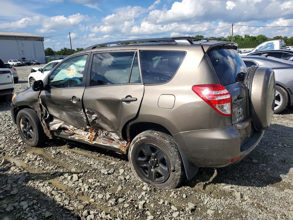2012 TOYOTA RAV4 BASE — Фото 2 из 12