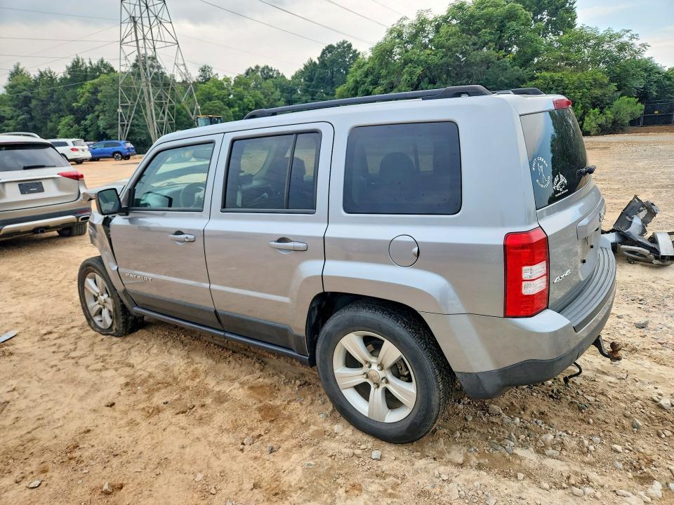 2016 JEEP PATRIOT SPORT — Фото 2 из 13