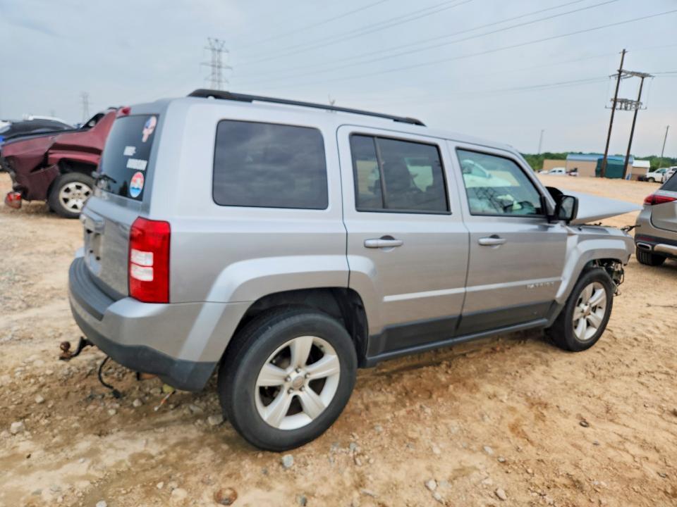 2016 JEEP PATRIOT SPORT — Фото 3 из 13