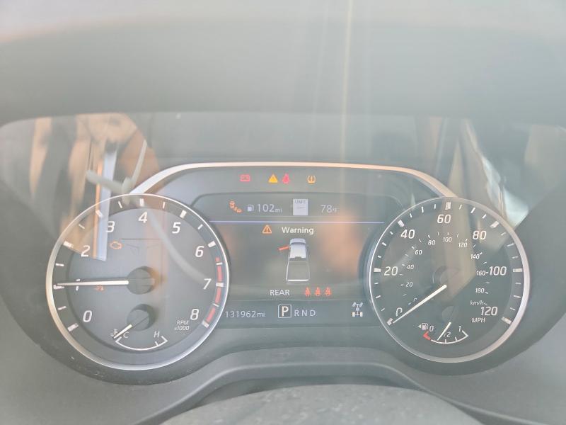 2021 NISSAN TITAN PLATINUM RESERVE — Фото 9 из 12