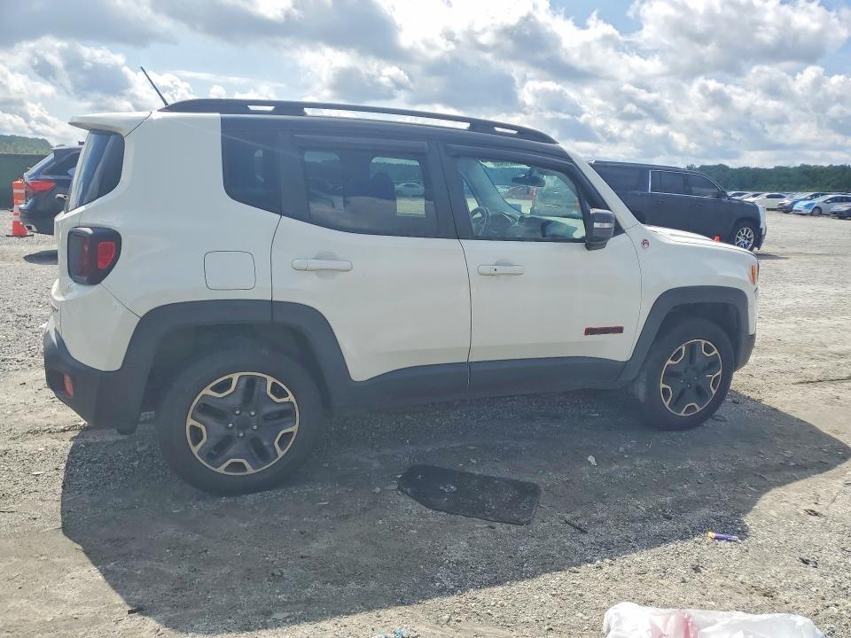 2016 JEEP RENEGADE TRAILHAWK — Фото 3 из 12