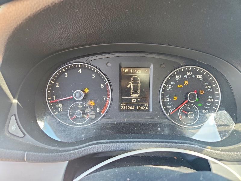 1VWBH7A36CC094064 2012 VOLKSWAGEN PASSAT photo no. 9