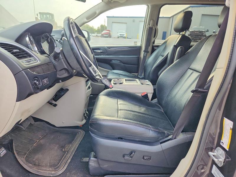 2016 CHRYSLER TOWN & COUNTRY TOURING — Фото 7 из 13