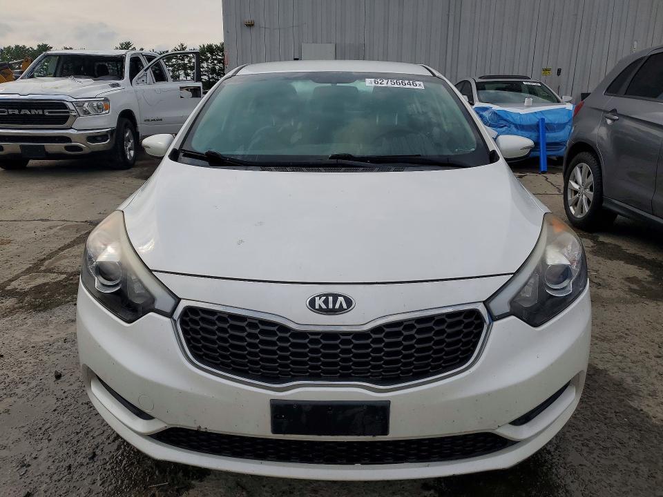 2016 KIA FORTE LX — Фото 5 из 12