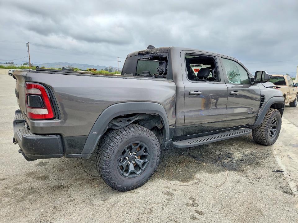 2021 RAM 1500 TRX — Фото 3 из 12