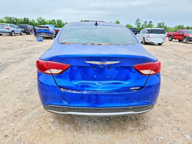 2016 CHRYSLER 200 LIMITED — Фото 6 из 12