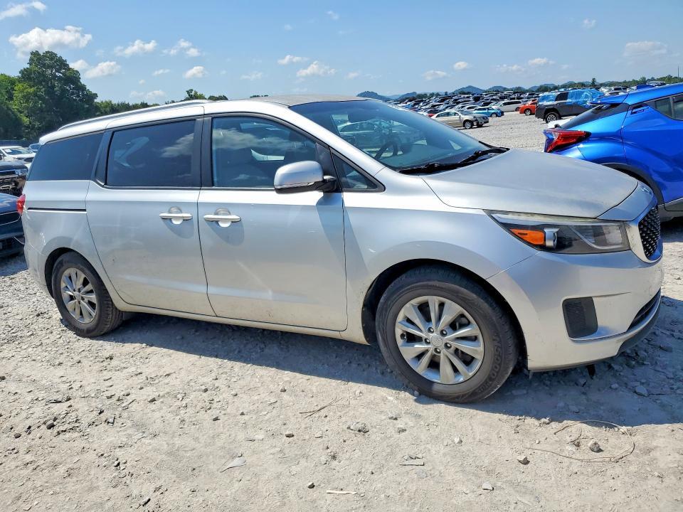 2016 KIA SEDONA LX — Фото 4 из 13