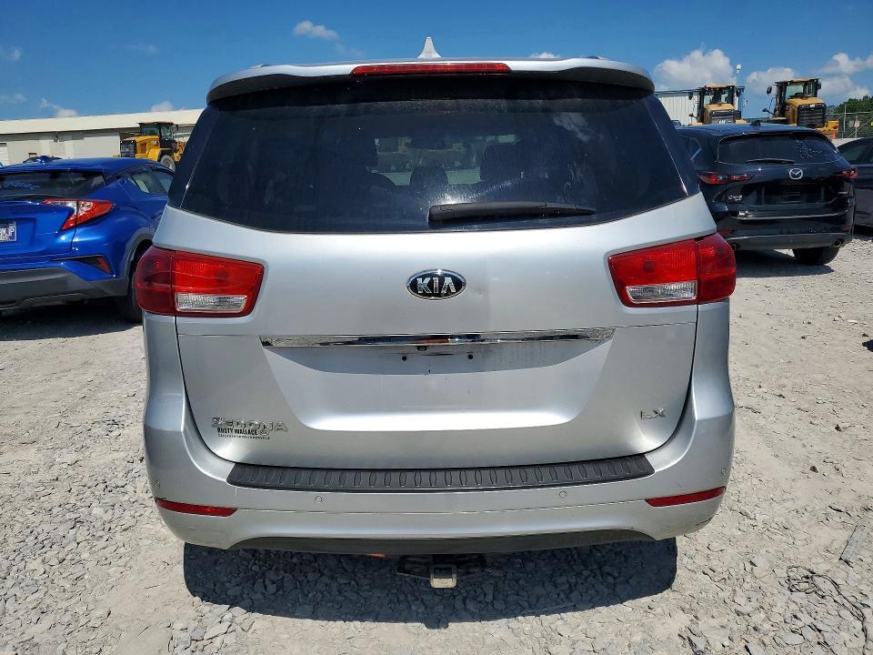 2016 KIA SEDONA LX — Фото 6 из 13