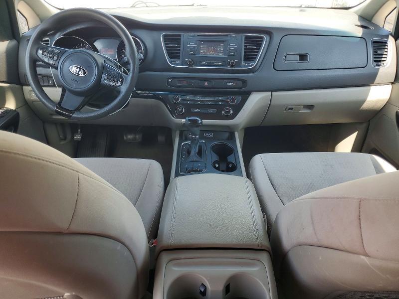 2016 KIA SEDONA LX — Фото 8 из 13