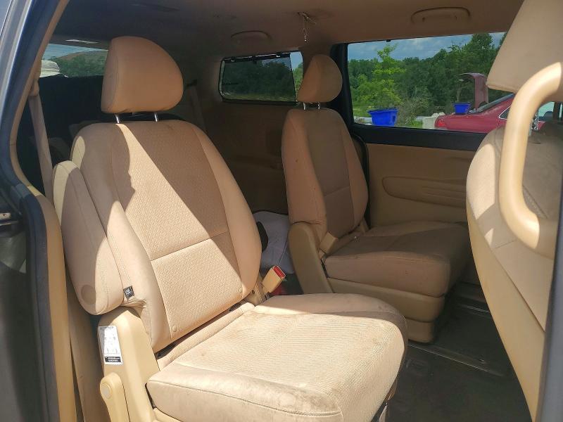 2016 KIA SEDONA LX — Фото 11 из 13