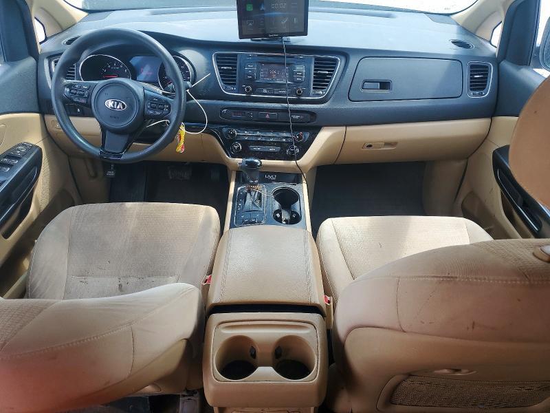 2016 KIA SEDONA LX — Фото 8 из 13