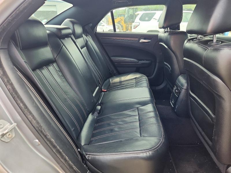2016 CHRYSLER 300 S — Фото 10 из 12