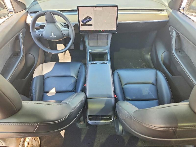 2021 TESLA MODEL Y — Фото 8 из 12