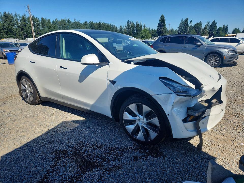 5YJYGDEE4MF204169 2021 TESLA MODEL Y photo no. 4