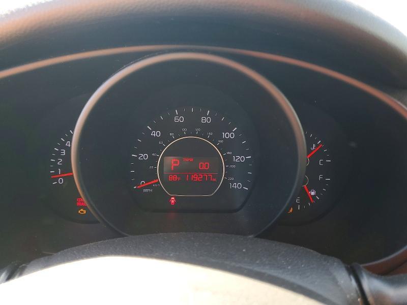 2016 KIA SOUL BASE — Фото 9 из 12
