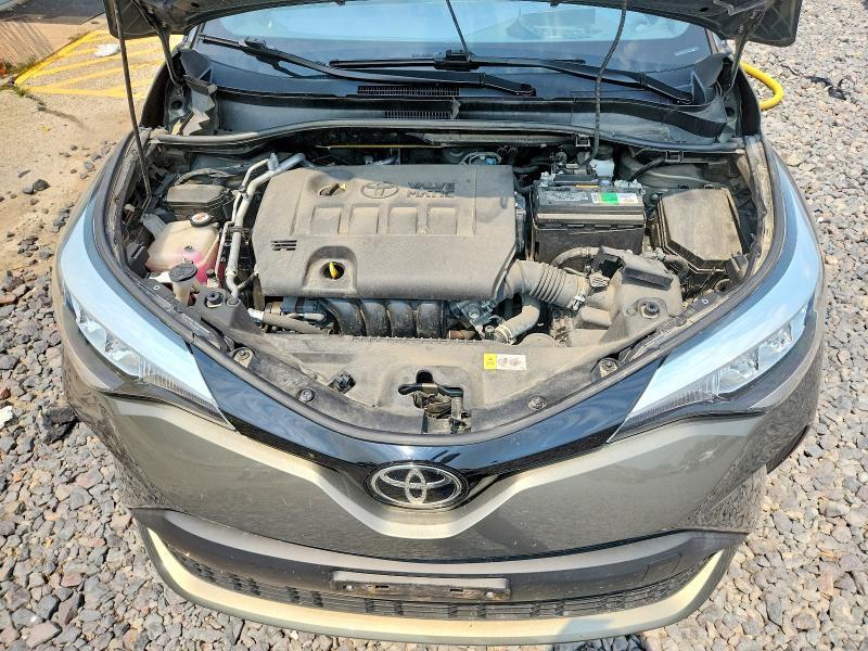 2021 TOYOTA C-HR XLE — Фото 11 из 13