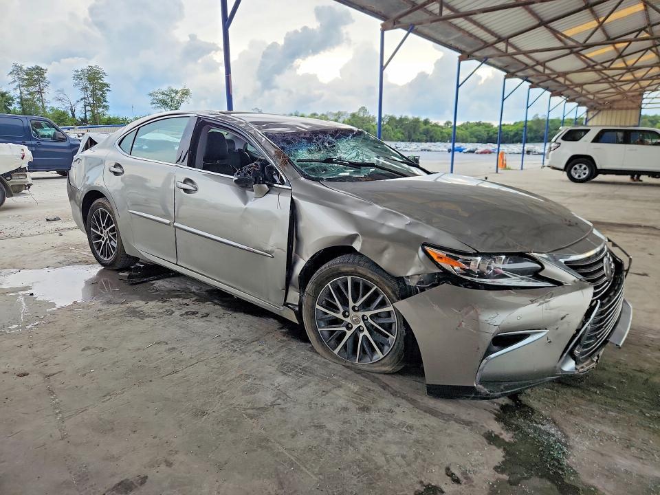 58ABK1GG7GU035251 2016 LEXUS ES photo no. 4