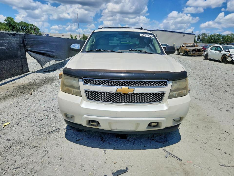 2013 CHEVROLET AVALANCHE LTZ — Фото 5 из 12