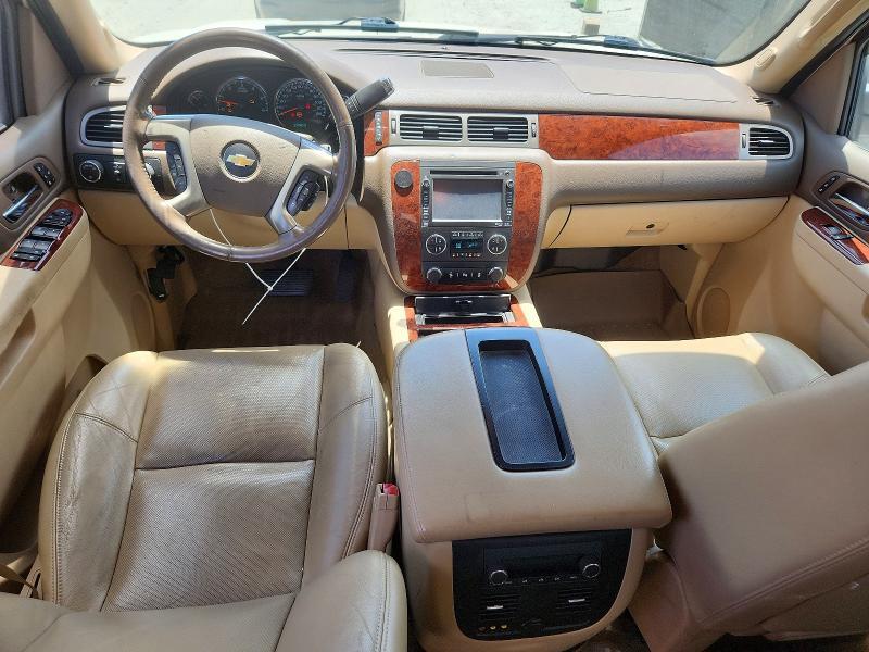 2013 CHEVROLET AVALANCHE LTZ — Фото 8 из 12
