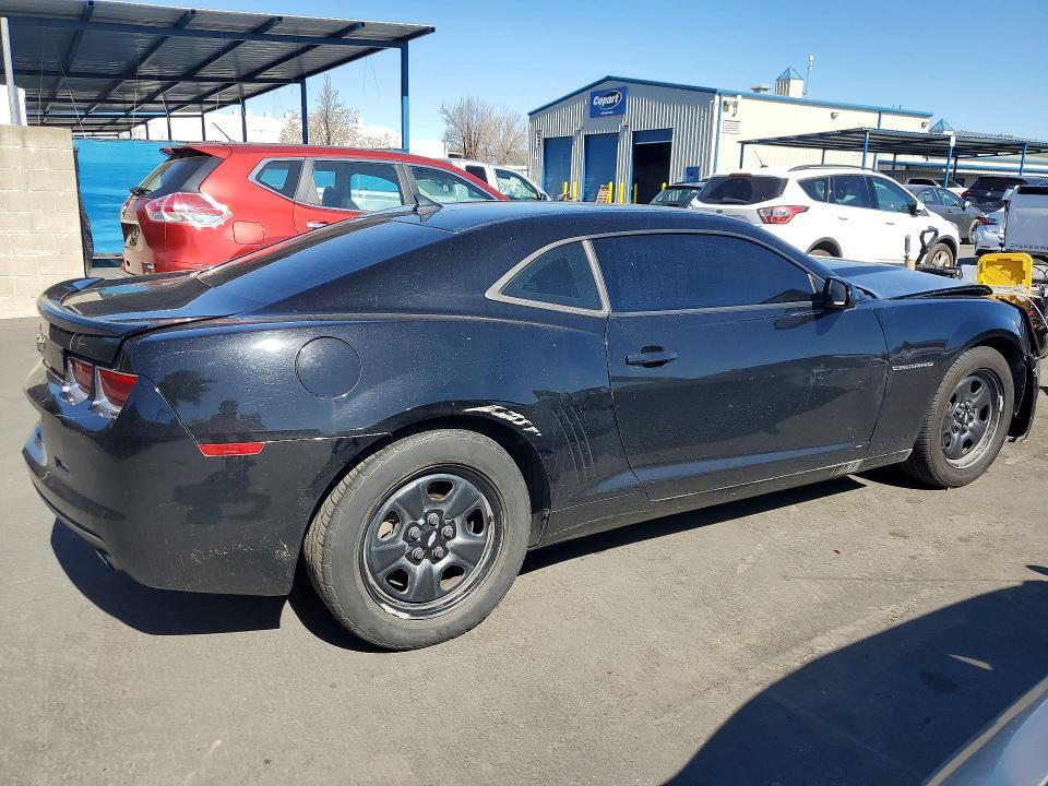 2013 CHEVROLET CAMARO LS — Фото 3 из 12