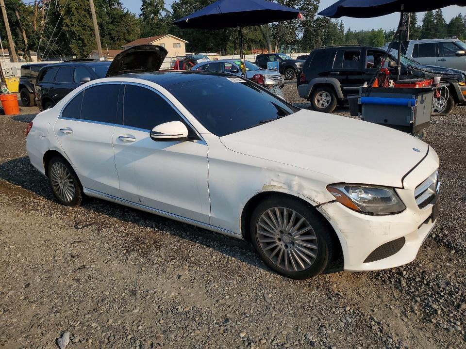 55SWF4KB6GU117901 2016 MERCEDES-BENZ C photo no. 4