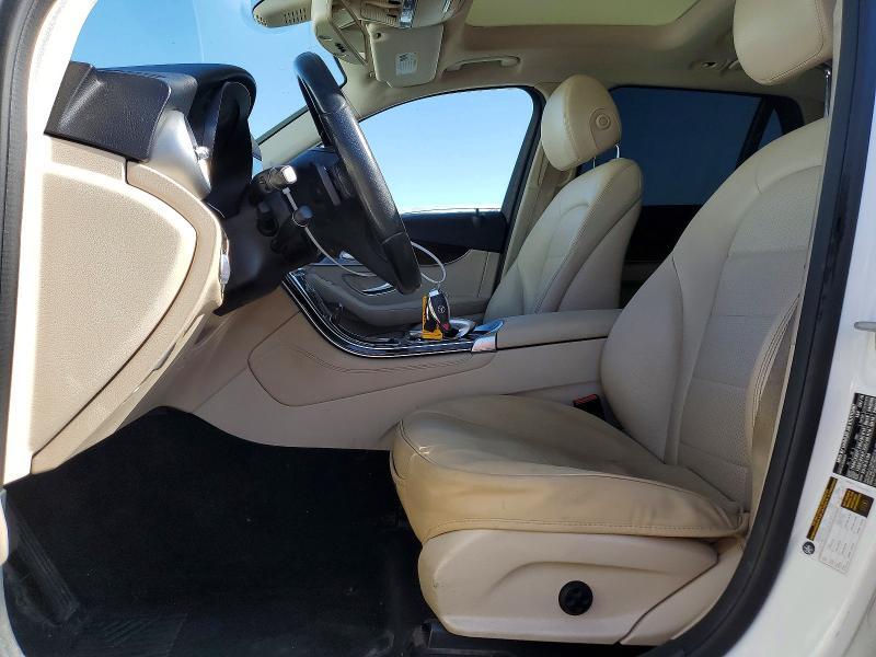 2016 MERCEDES-BENZ GLC 300 — Фото 7 из 13