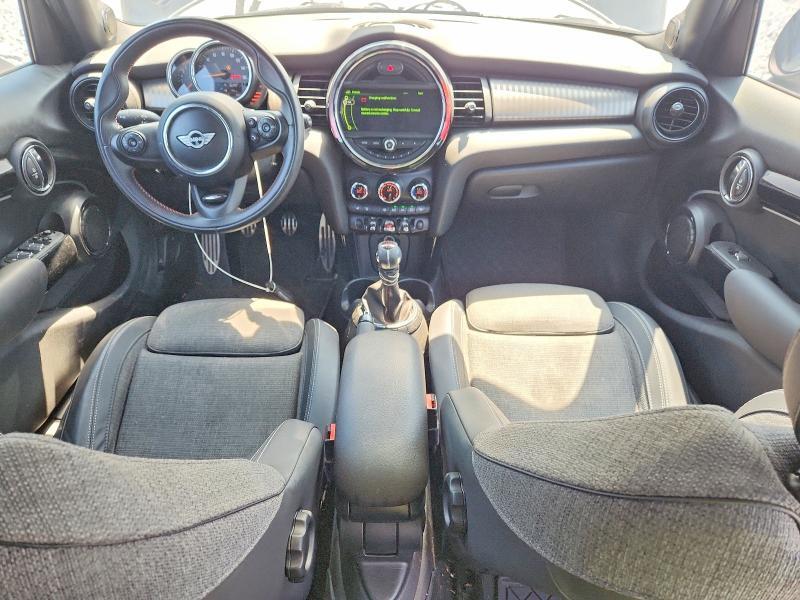 2016 MINI COOPER — Фото 8 из 12