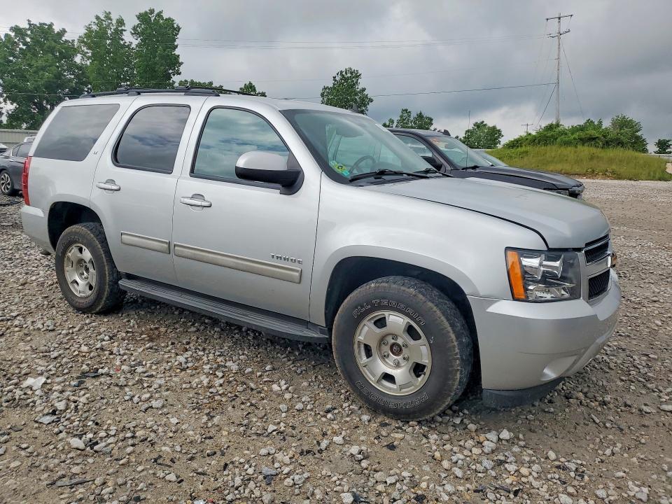 1GNSKBE05DR170435 2013 CHEVROLET TAHOE photo no. 4