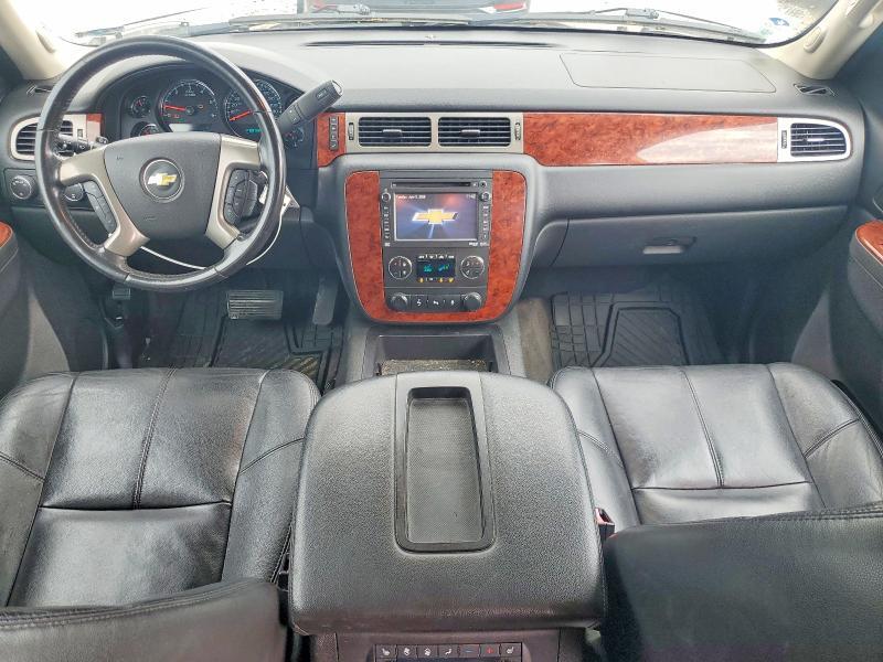 1GNSKBE05DR170435 2013 CHEVROLET TAHOE photo no. 8