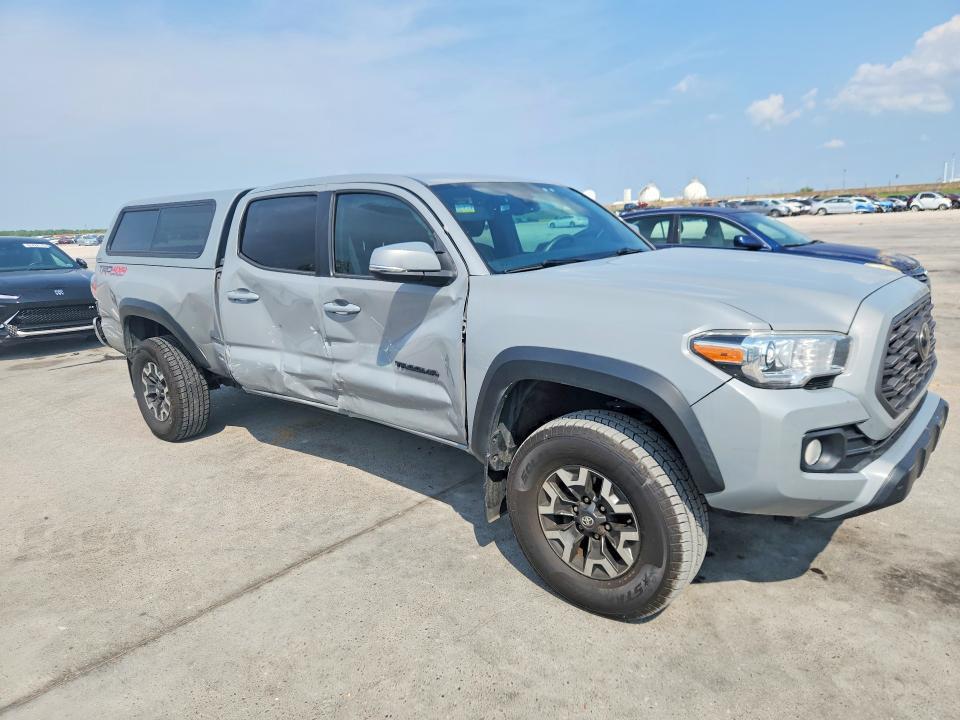 2021 TOYOTA TACOMA TRD OFF-ROAD — Фото 4 из 12