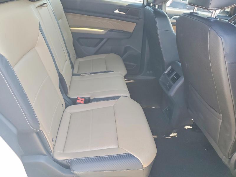 2021 VOLKSWAGEN ATLAS CROSS SPORT SEL R-LINE — Фото 11 из 13