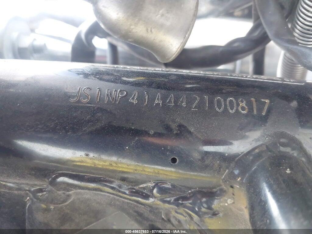 JS1NP41A442100817 2004 SUZUKI LS650 photo no. 10