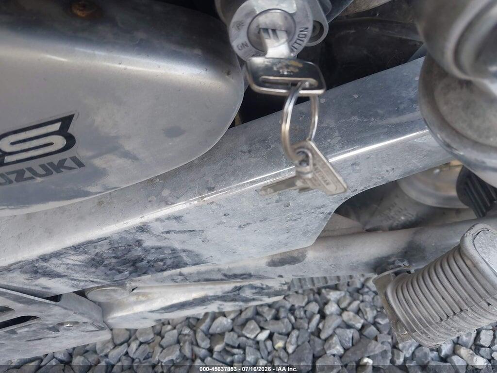 JS1NP41A442100817 2004 SUZUKI LS650 photo no. 11