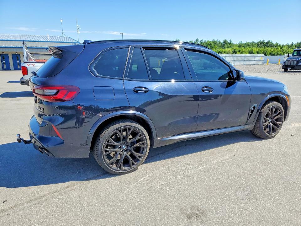 5YMJU0C0XN9L95643 2022 BMW X5 photo no. 3