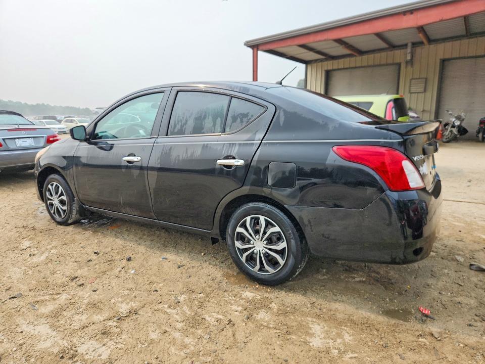 2016 NISSAN VERSA 1.6 SV — Фото 2 из 12